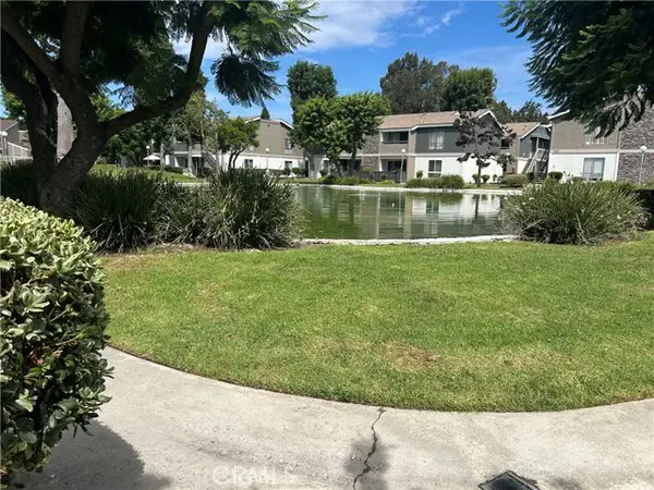 2861 Fairview  #D, Santa Ana, CA 92704