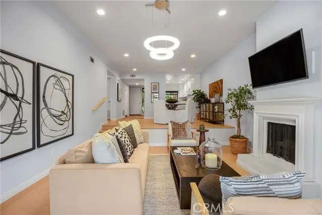 1054 Seco Street  #106, Pasadena, CA 91103 - #3