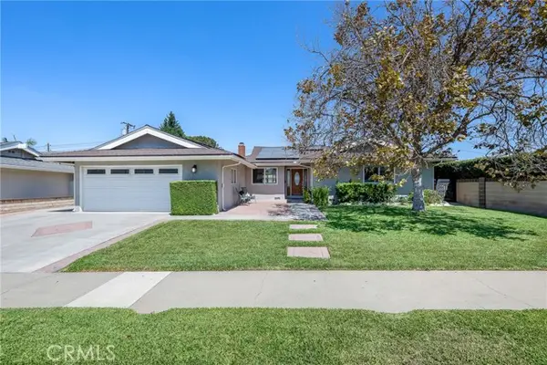 325 Woodvale Avenue, Orange, CA 92865