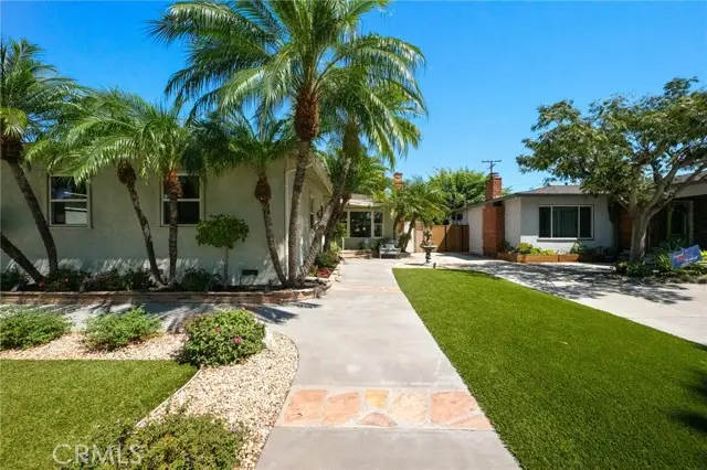 2019 Valencia, Santa Ana, CA 92706 - #2