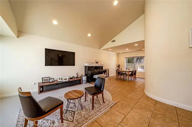 141 Meadowcreek, Brea, CA 92821 - #2