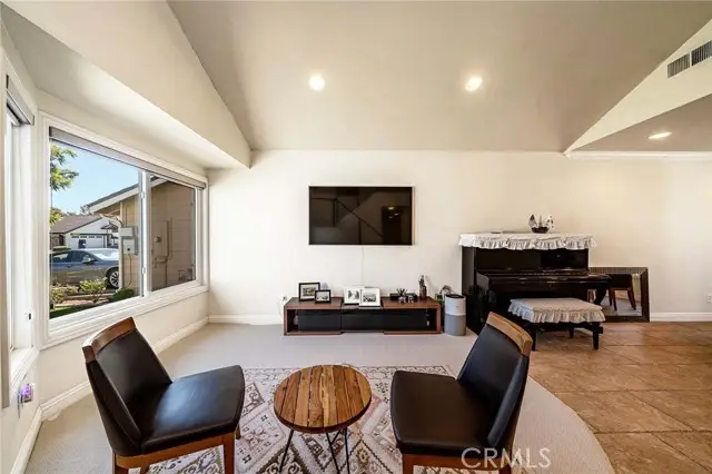 141 Meadowcreek, Brea, CA 92821 - #3