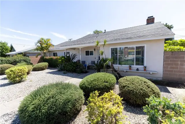 19320 Parthenia Street, Northridge, CA 91324 - #1