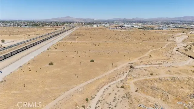 0 E Santa Fe, Hesperia, CA 92345 - #3