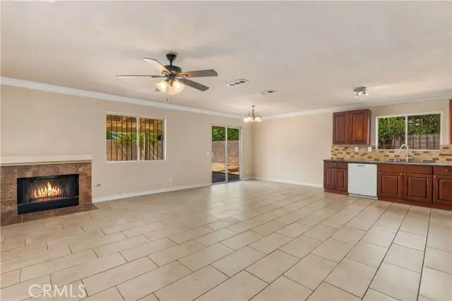 9730 Linden Avenue, Bloomington, CA 92316 - #3