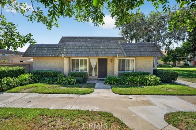 18237 Solano River Court, Fountain Valley, CA 92708 - #2