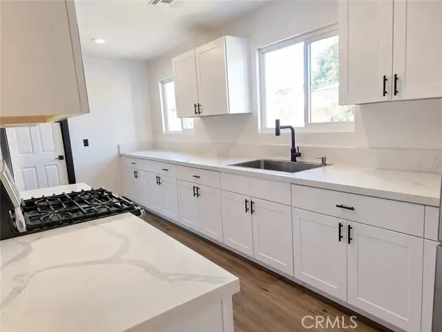 16044 Hawthorne, Fontana, CA 92335 - #3