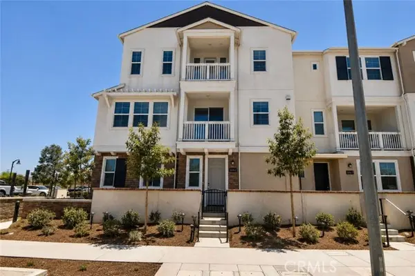 1030 Anaheim, Anaheim, CA 92801