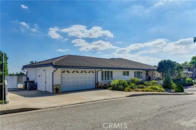 201 Burke Dr, Montebello, CA 90640 - #3