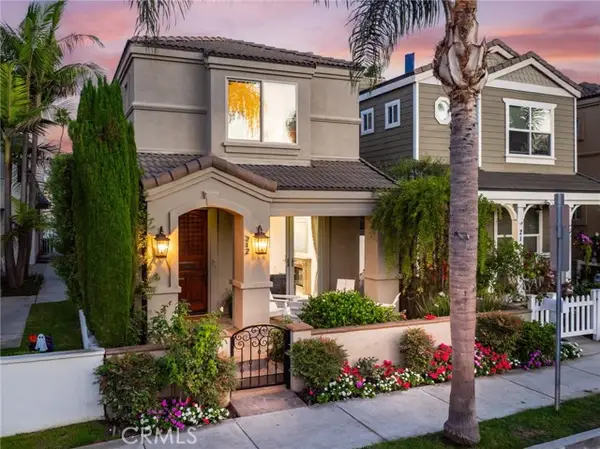 212 5th Street, Seal Beach, CA 90740