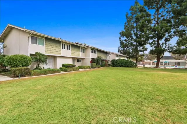 1404 Tustin  #P-3, Santa Ana, CA 92705 - #2