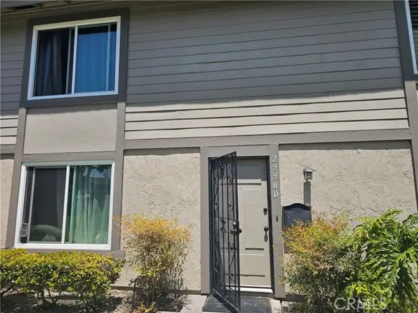 2990 Bradford, Santa Ana, CA 92707