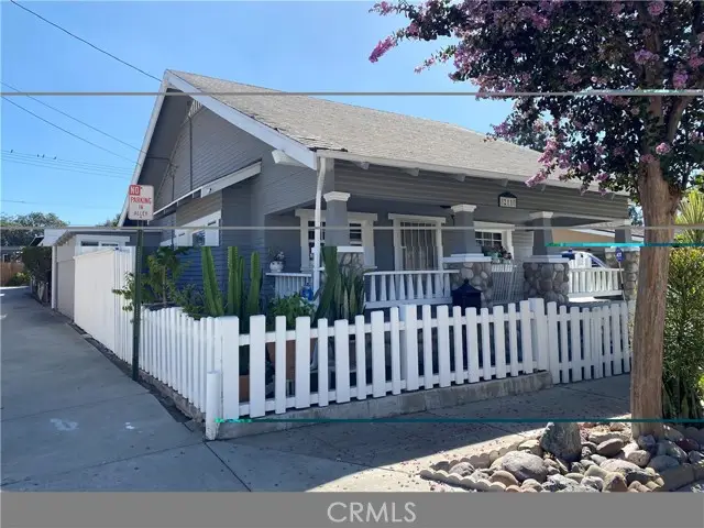 211 Ross, Santa Ana, CA 92701 - #2