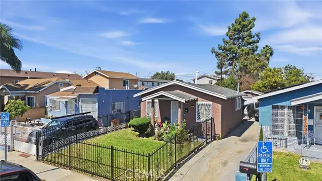 201 111th Place, Los Angeles, CA 90061 - #3