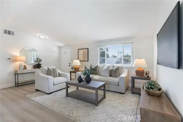 2037 Arbor, Orange, CA 92868 - #2