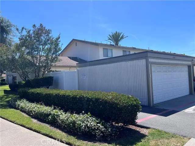 8221 GINNIS Green, Buena Park, CA 90621 - #2