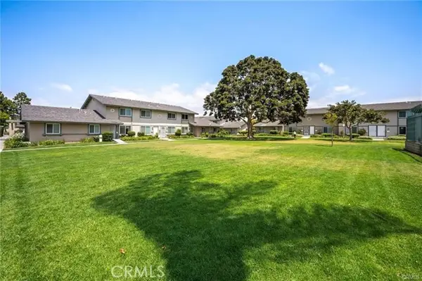 4694 Madrid Way  #38C, Huntington Beach, CA 92649