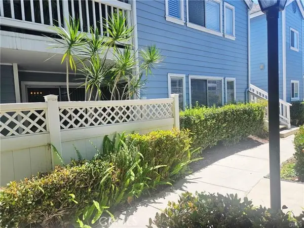 12864 Sycamore Village, Norwalk, CA 90650