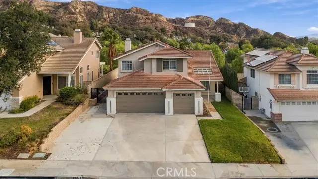 28245 Foothill, Castaic, CA 91384 - #1