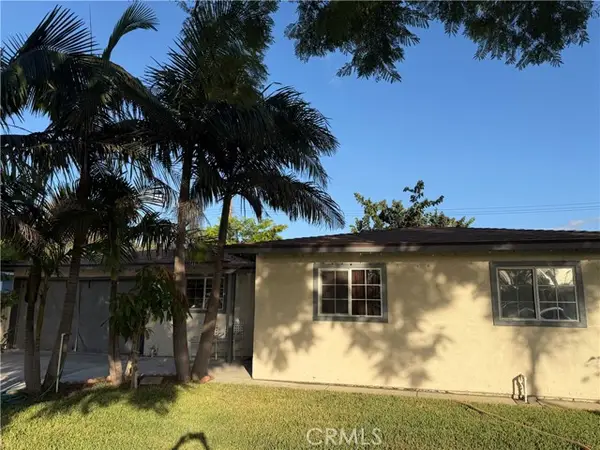 1209 Townsend, Santa Ana, CA 92704