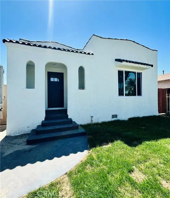 1242 87th Place, Los Angeles, CA 90002