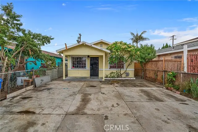 11513 San Pedro, Los Angeles, CA 90061 - #3