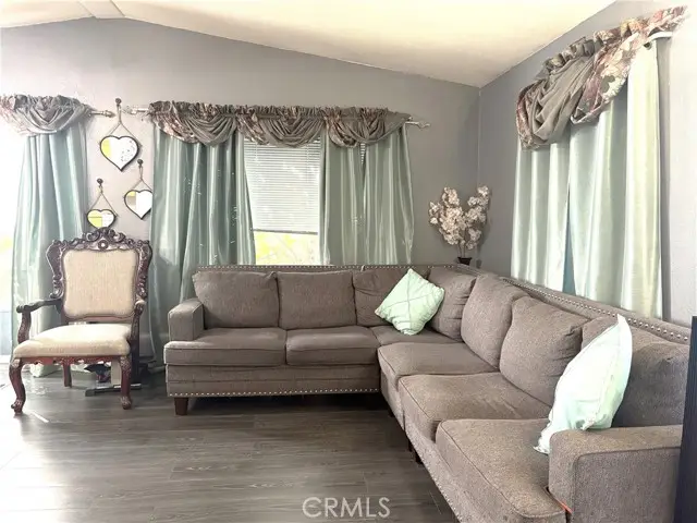 10745 Victoria  #4, Whittier, CA 90604 - #2