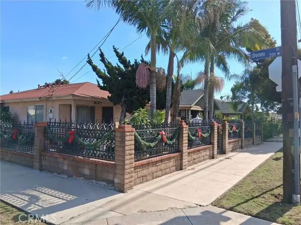 1056 Fries, Wilmington, CA 90744