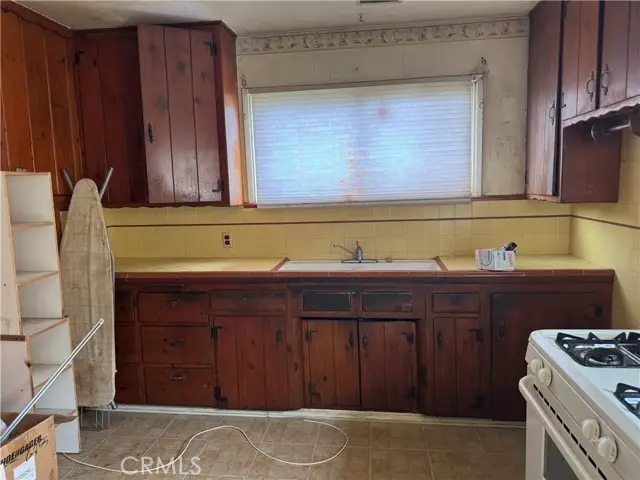 11022 Benwell, Lynwood, CA 90262 - #3