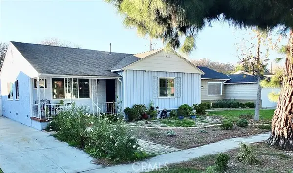 3913 Knoxville Avenue, Long Beach, CA 90808