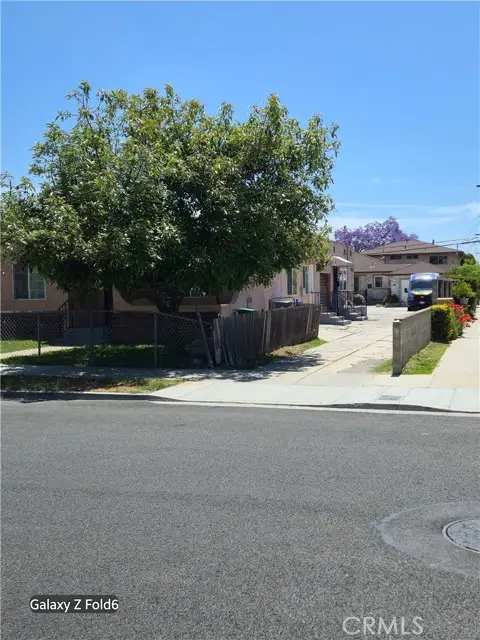 42 Mountain View, Long Beach, CA 90805