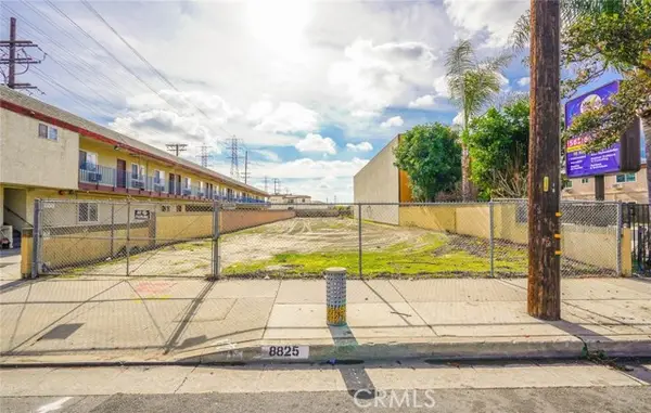8826 Artesia, Bellflower, CA 90706
