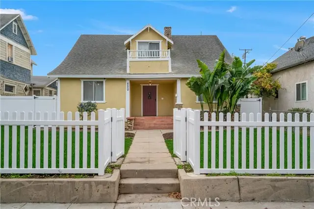 520 8th Street, Corona, CA 92879 - #1