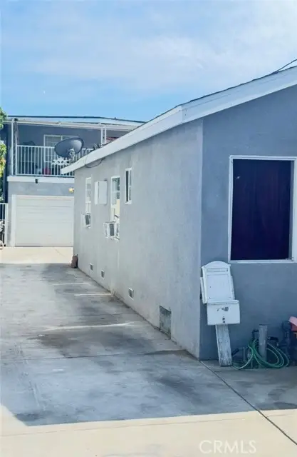 4132 105th, Inglewood, CA 90304 - #3