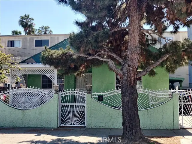 636 7th Street, Long Beach, CA 90813 - #1