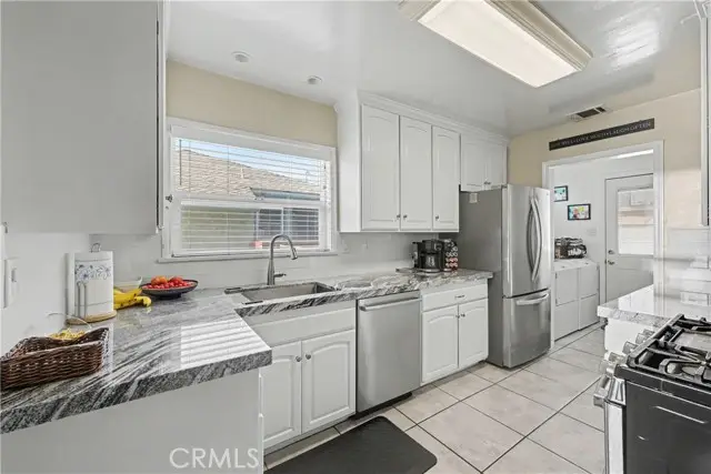 4629 Dunrobin Avenue, Lakewood, CA 90713 - #1