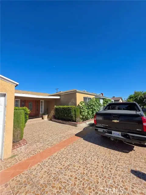 1600 Chester, Compton, CA 90221 - #3