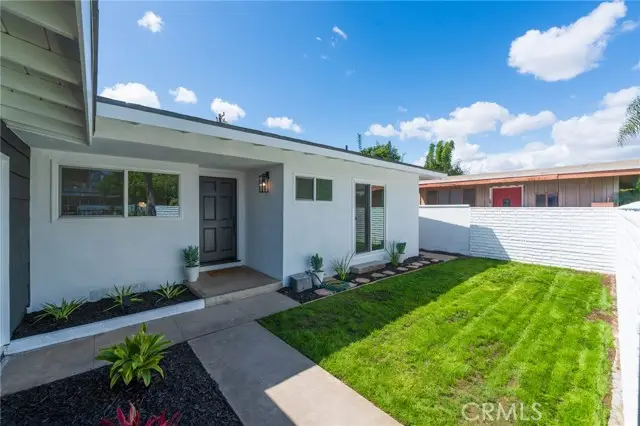 1018 Wright, Santa Ana, CA 92701 - #3