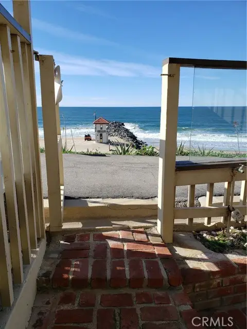 625 Esplanade  #4, Redondo Beach, CA 90277 - Image #2