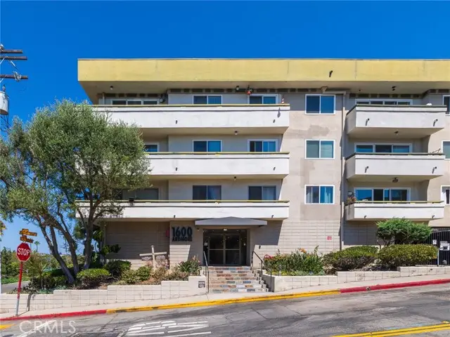 1600 Ardmore Avenue  #320, Hermosa Beach, CA 90254 - Image #1