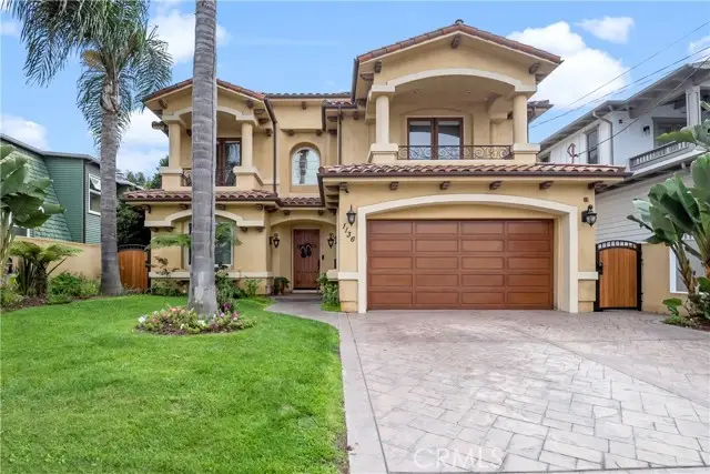 1136 5th Street, Manhattan Beach, CA 90266 - #2