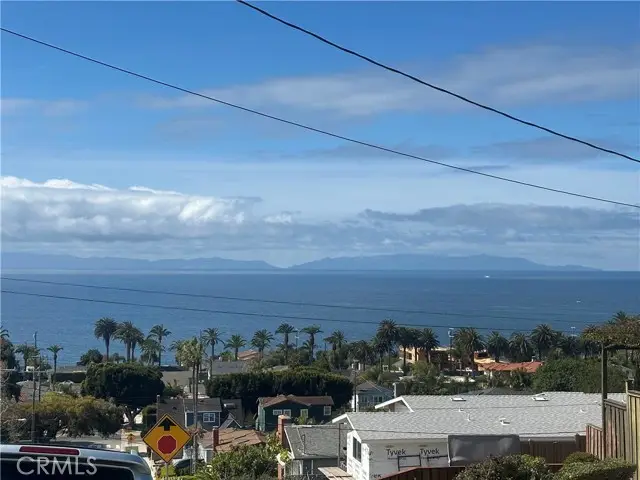 1482 Hamilton Avenue, San Pedro, CA 90731 - #3