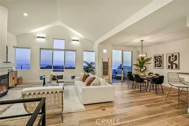 4216 Highland Avenue  #B, Manhattan Beach, CA 90266 - Image #3