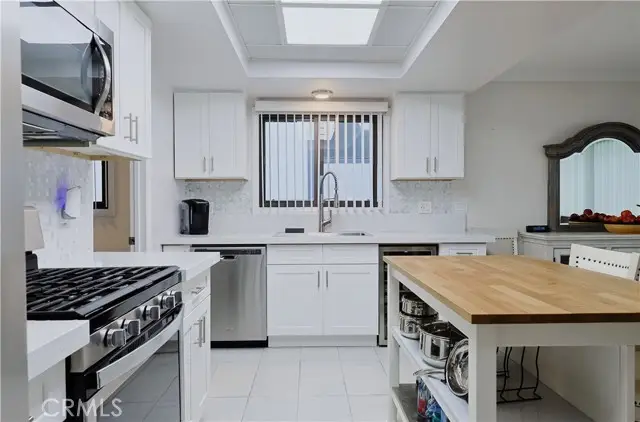 212 Imperial Avenue  #E, El Segundo, CA 90245 - #2