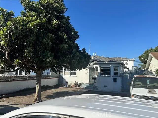 5607 Smiley Dr, Los Angeles, CA 90016 - #1