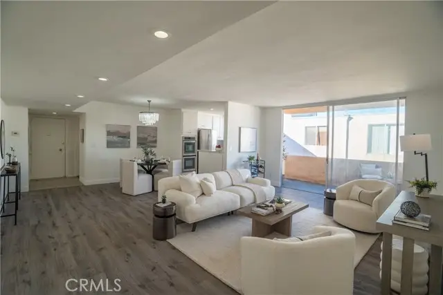 5429 Newcastle, Encino, CA 91316 - Image #1