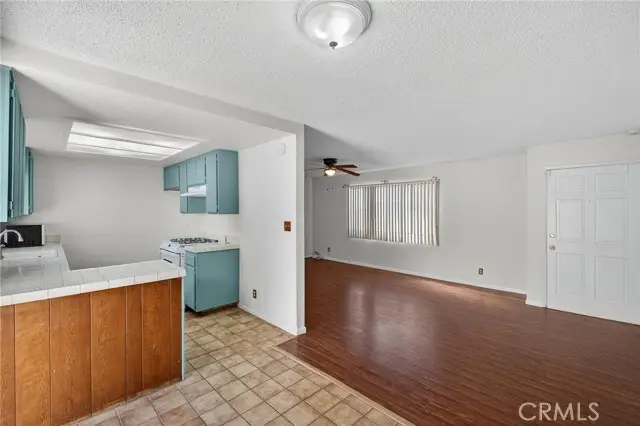 4451 161st, Lawndale, CA 90260 - #3