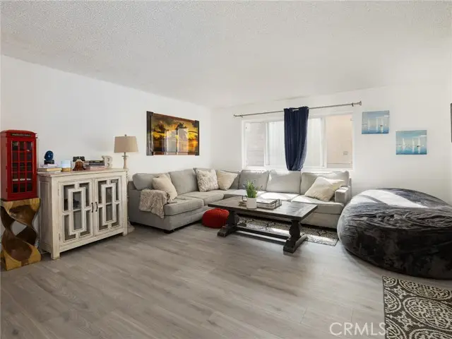 118 Lucia, Redondo Beach, CA 90277 - Image #3