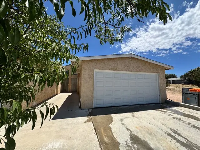 16209 Juniper Street, Hesperia, CA 92345 - #3