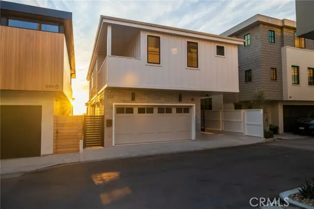 213 Bayview Drive, Manhattan Beach, CA 90266 - #3
